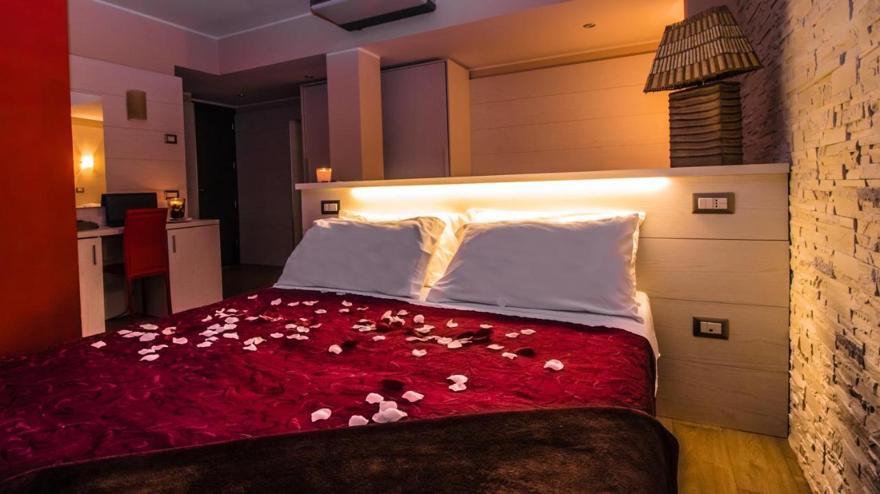 Hotel London Cattolica Zewnętrze zdjęcie