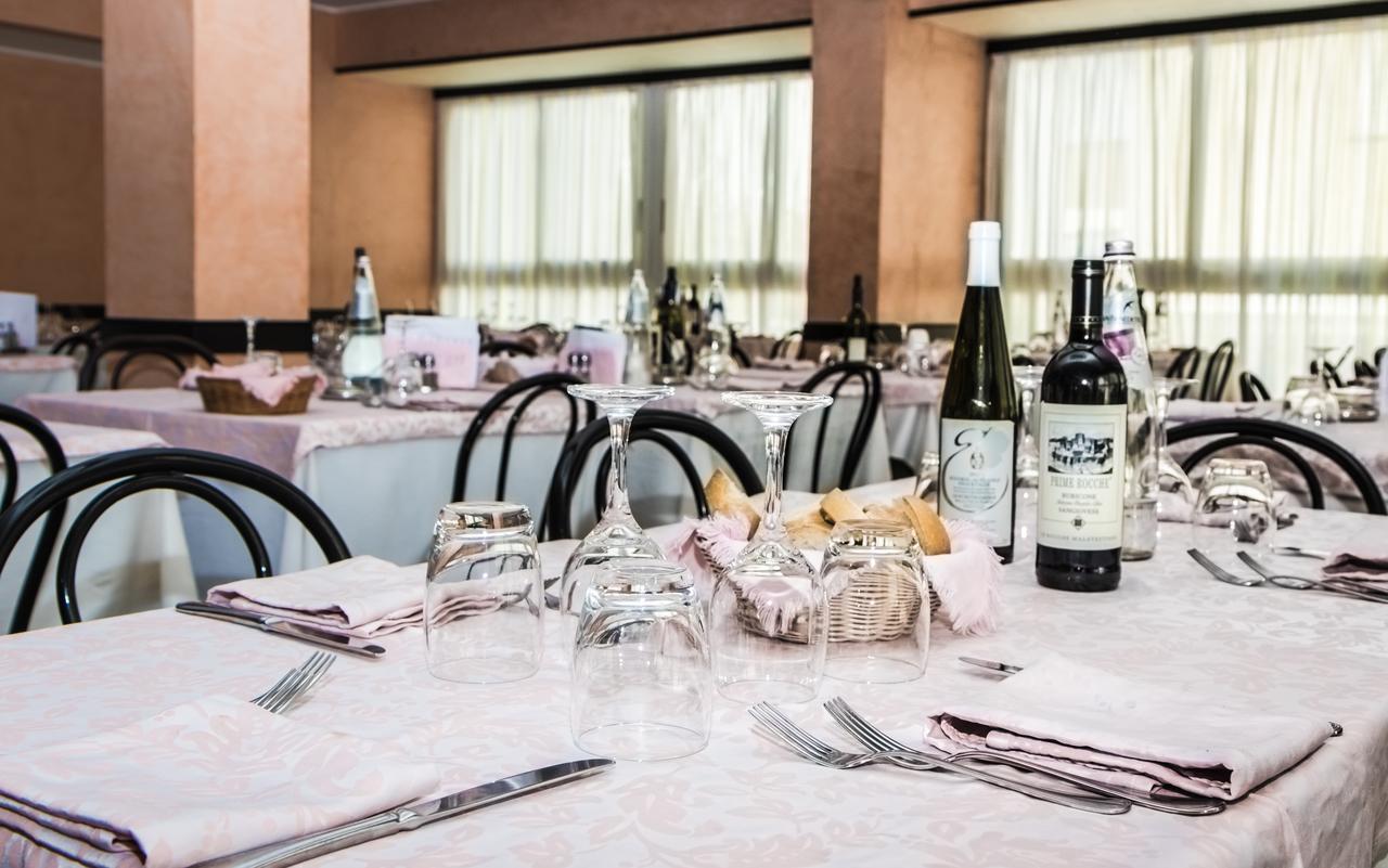Hotel London Cattolica Zewnętrze zdjęcie
