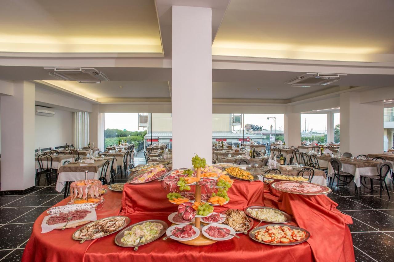 Hotel London Cattolica Zewnętrze zdjęcie
